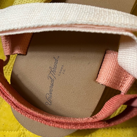 Universal Thread sherbet strappy sandals with Velcro closures - Picture 3 of 4